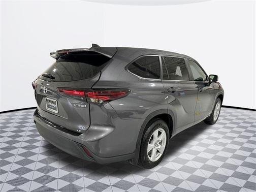 2024 Toyota Highlander Hybrid LE