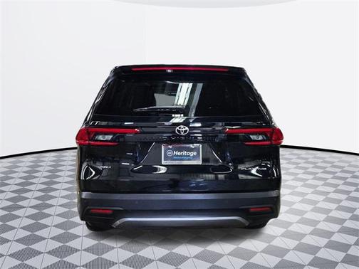 2024 Toyota Grand Highlander Platinum