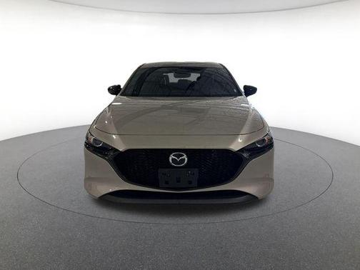 Quartz Metallic 2024 Mazda Mazda3 2.5 S Select Sport