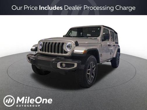 Silver Zynith Clearcoat 2024 Jeep Wrangler 4-Door Sahara 4x4