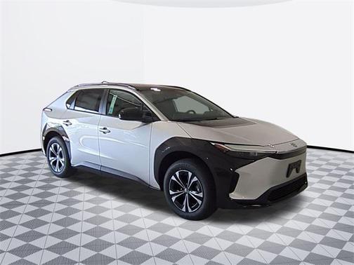 2025 Toyota bZ4X XLE