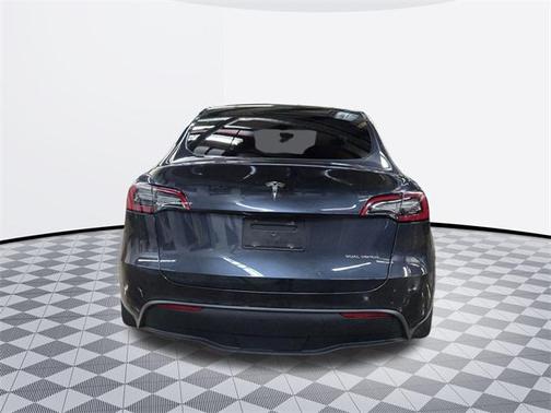 2024 Tesla Model Y Long Range Dual Motor All-Wheel Drive