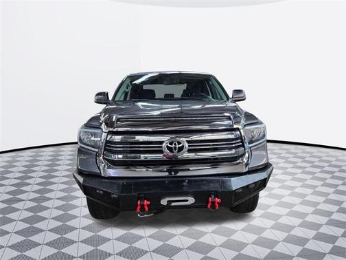 2017 Toyota Tundra SR5