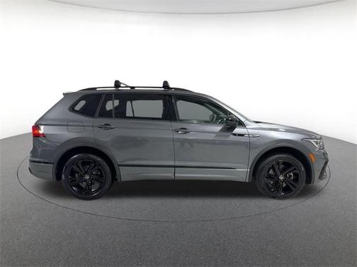 2023 Volkswagen Tiguan 2.0T SE R-Line Black 4MOTION