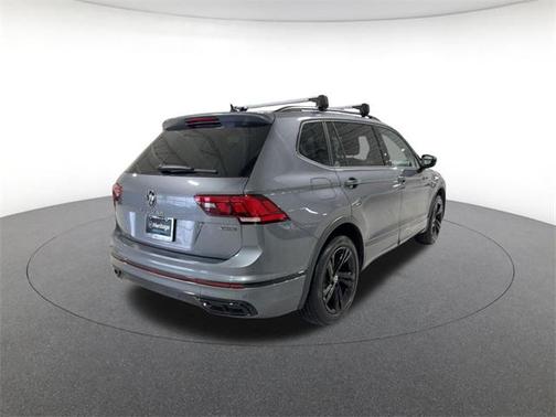 2023 Volkswagen Tiguan 2.0T SE R-Line Black 4MOTION