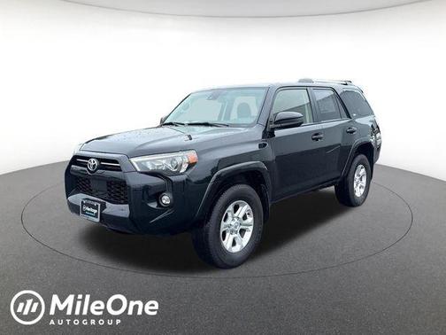 Midnight Black Metallic 2024 Toyota 4Runner SR5