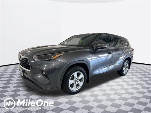 2022 Toyota Highlander Hybrid LE
