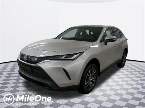 2024 Toyota Venza LE