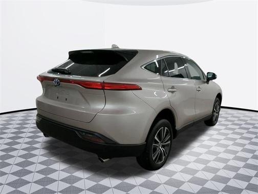 2024 Toyota Venza LE