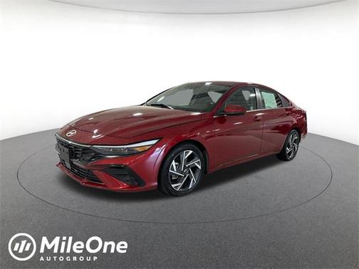 2025 Hyundai ELANTRA SEL