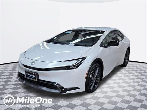 2024 Toyota Prius XLE
