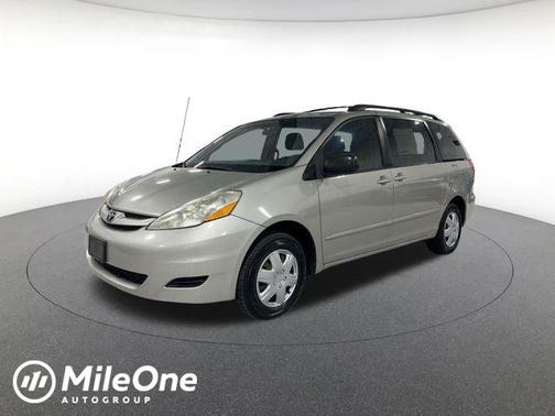 2010 Toyota Sienna CE