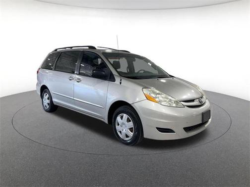 2010 Toyota Sienna CE