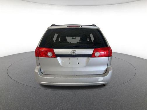 2010 Toyota Sienna CE