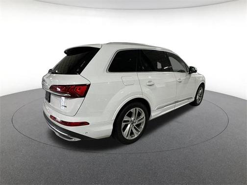2021 Audi Q7 55 Prestige