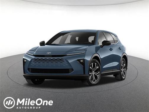 2025 Toyota Crown Signia XLE