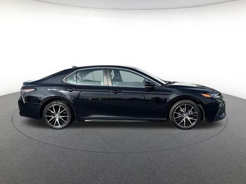 Midnight Black Metallic 2024 Toyota Camry SE