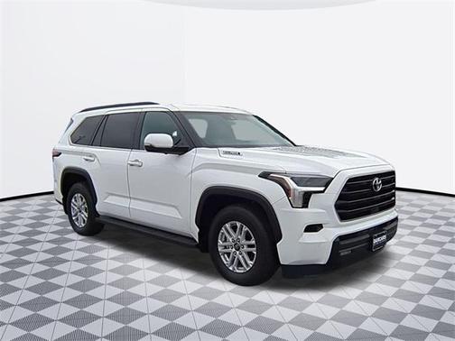 2025 Toyota Sequoia SR5