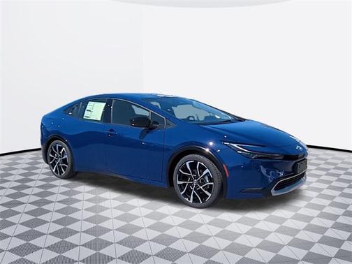 2025 Toyota Prius L