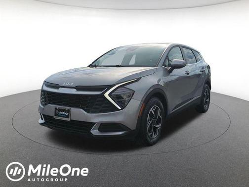 Steel Gray 2024 Kia Sportage LX