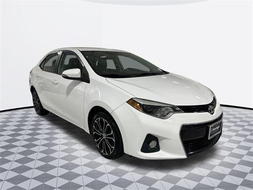 2015 Toyota Corolla S Plus