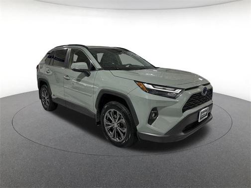 2022 Toyota RAV4 Hybrid XLE Premium