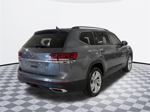 2022 Volkswagen Atlas 3.6L SE w/Technology
