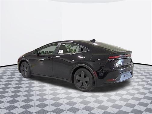 2025 Toyota Prius LE