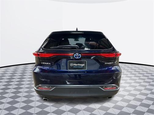 2021 Toyota Venza LE