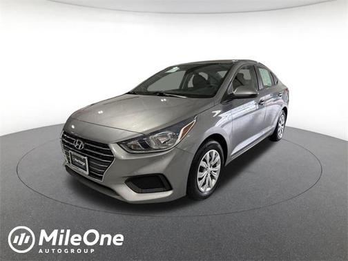 2022 Hyundai Accent SE