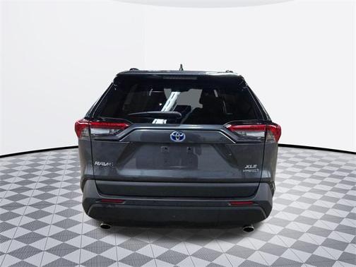 2023 Toyota RAV4 Hybrid XLE