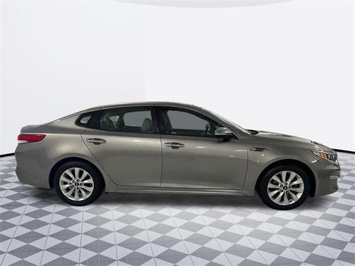 2016 Kia Optima EX