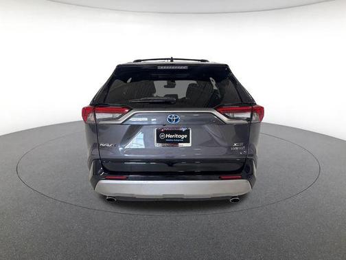 2024 Toyota RAV4 Hybrid SE