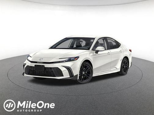Ice 2026 Toyota Camry SE