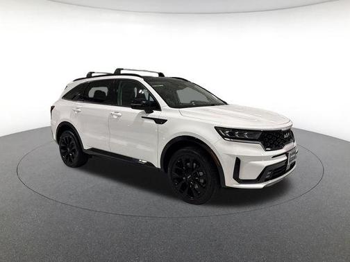 Glacial White Pearl 2022 Kia Sorento SX