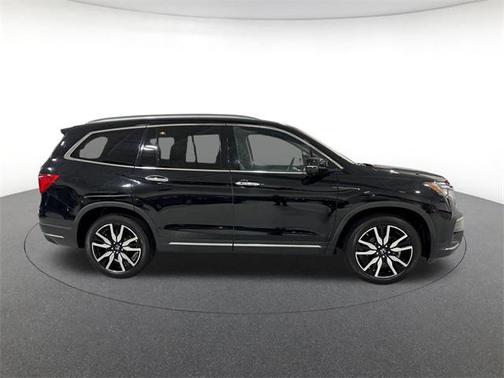 2022 Honda Pilot AWD Elite