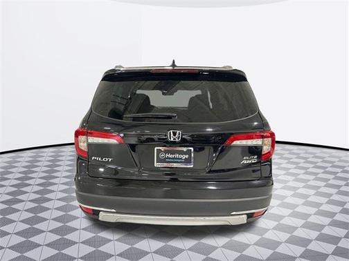 2022 Honda Pilot AWD Elite
