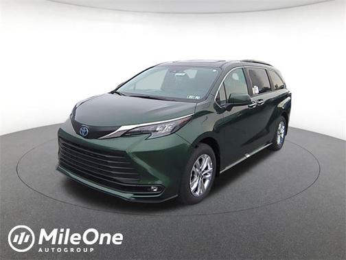 2025 Toyota Sienna XLE 7 Passenger