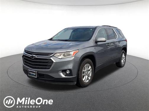 2021 Chevrolet Traverse LT Cloth