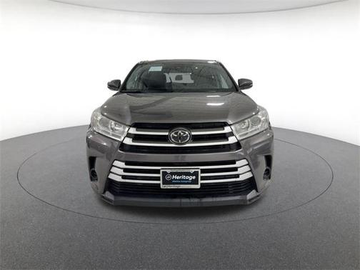 2019 Toyota Highlander LE