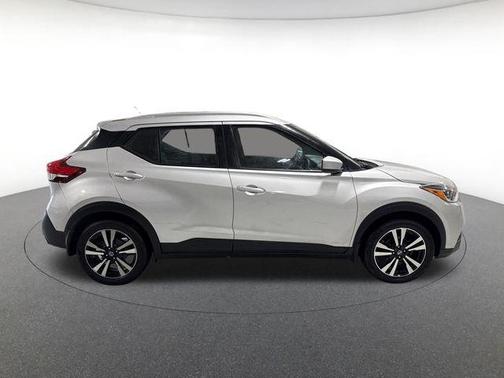 2018 Nissan Kicks SV