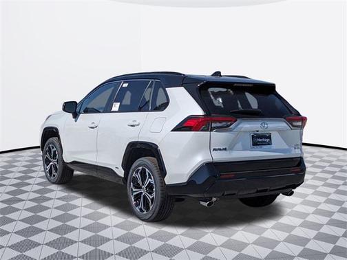 2025 Toyota RAV4 Hybrid SE