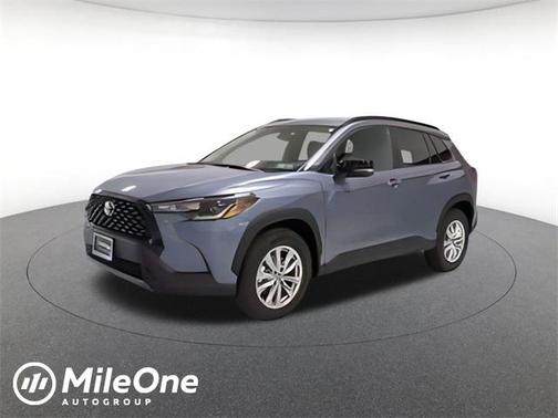 2025 Toyota Corolla Cross LE