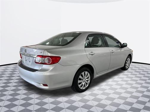 2013 Toyota Corolla LE