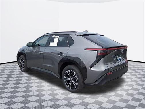 2025 Toyota bZ4X XLE