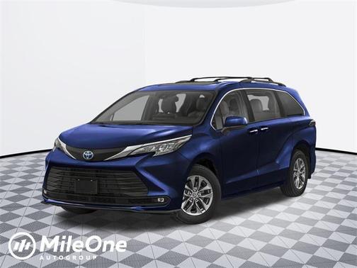 2025 Toyota Sienna XLE 7 Passenger