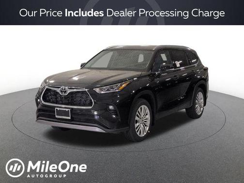 Midnight Black Metallic 2026 Toyota Highlander Platinum
