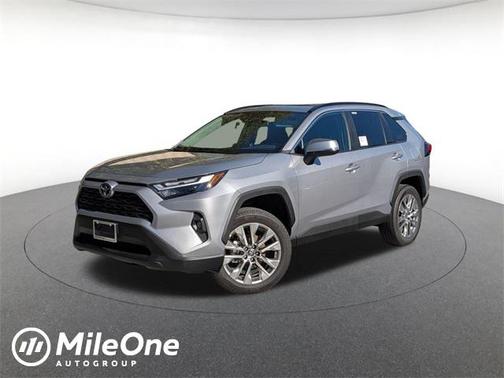 2025 Toyota RAV4 XLE Premium
