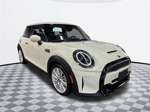 2023 MINI Hardtop Cooper S