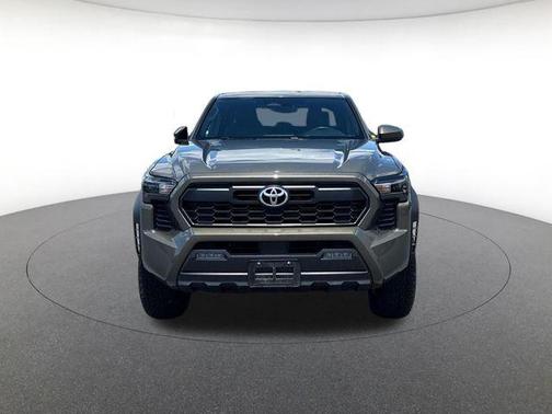 Bronze 2024 Toyota Tacoma TRD Off-Road